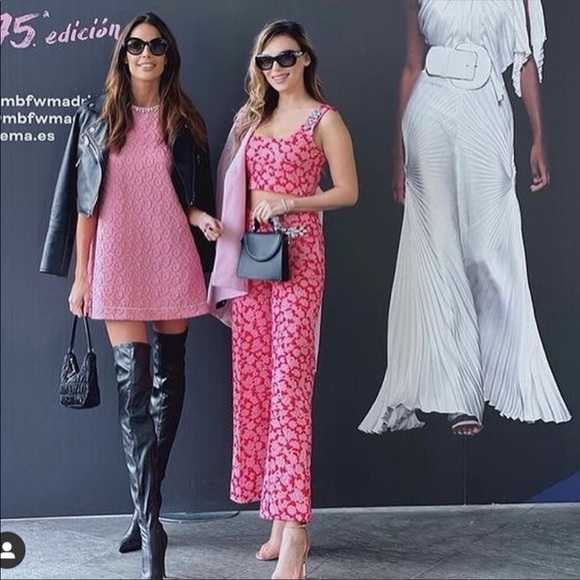 NWT Zara pebble cropped top with jewel appliqué medium - Picture 7 of 14